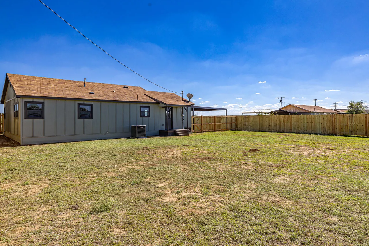 Photo 7 — 105 Spade Highway, Anton, TX 79313