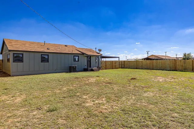 Photo 7 — 105 Spade Highway, Anton, TX 79313
