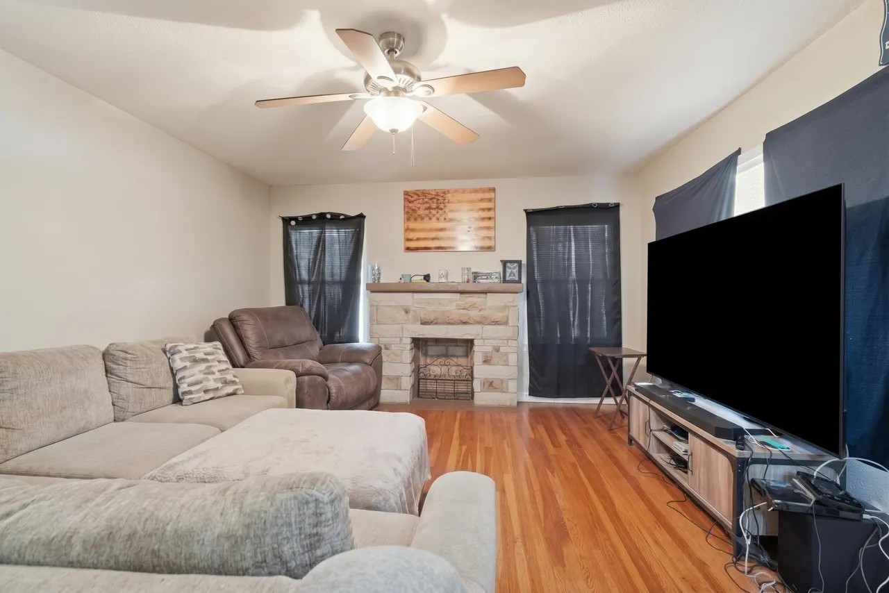 Photo 2 — 3601 33rd Street, Lubbock, TX 79410