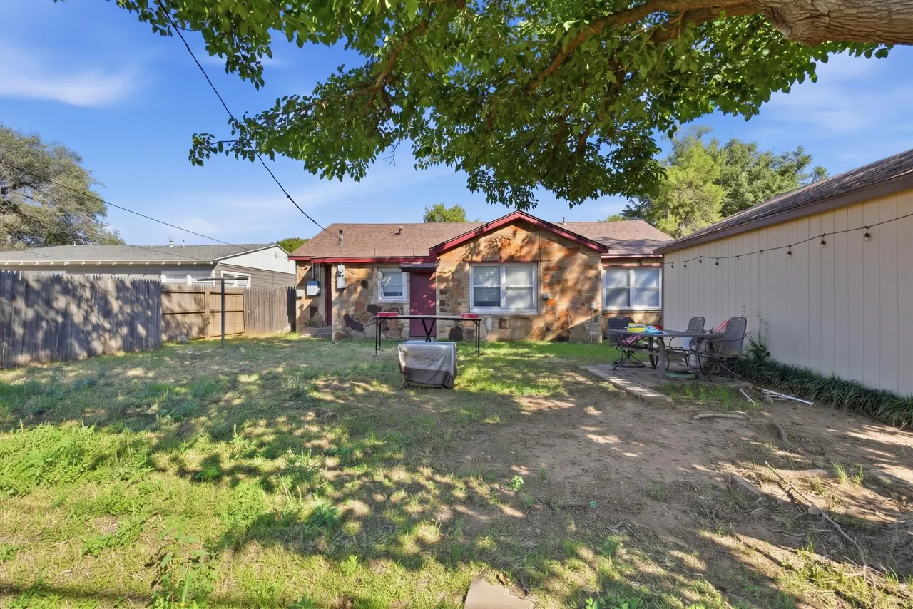 Photo 15 — 3601 33rd Street, Lubbock, TX 79410