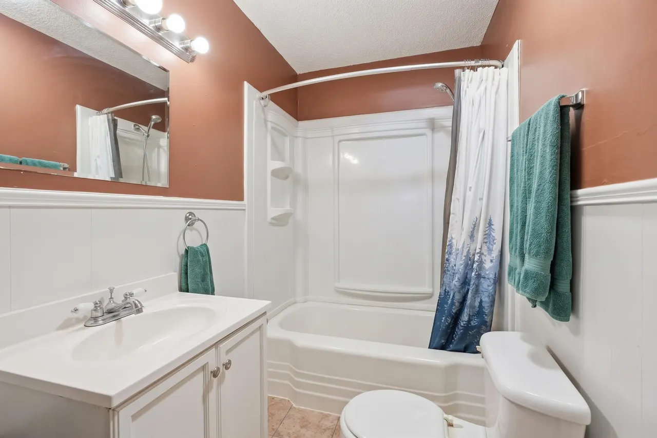 Photo 12 — 3601 33rd Street, Lubbock, TX 79410