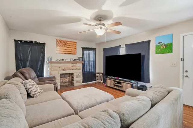 Photo 3 — 3601 33rd Street, Lubbock, TX 79410