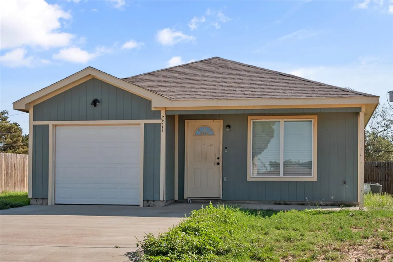 Photo 2 — 2311 Cedar Avenue, Lubbock, TX 79404