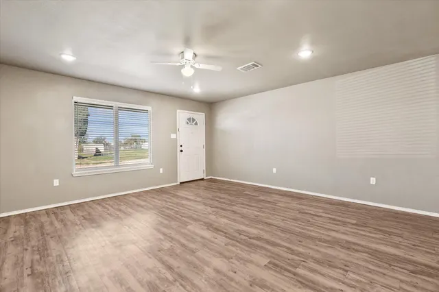 Photo 8 — 2311 Cedar Avenue, Lubbock, TX 79404