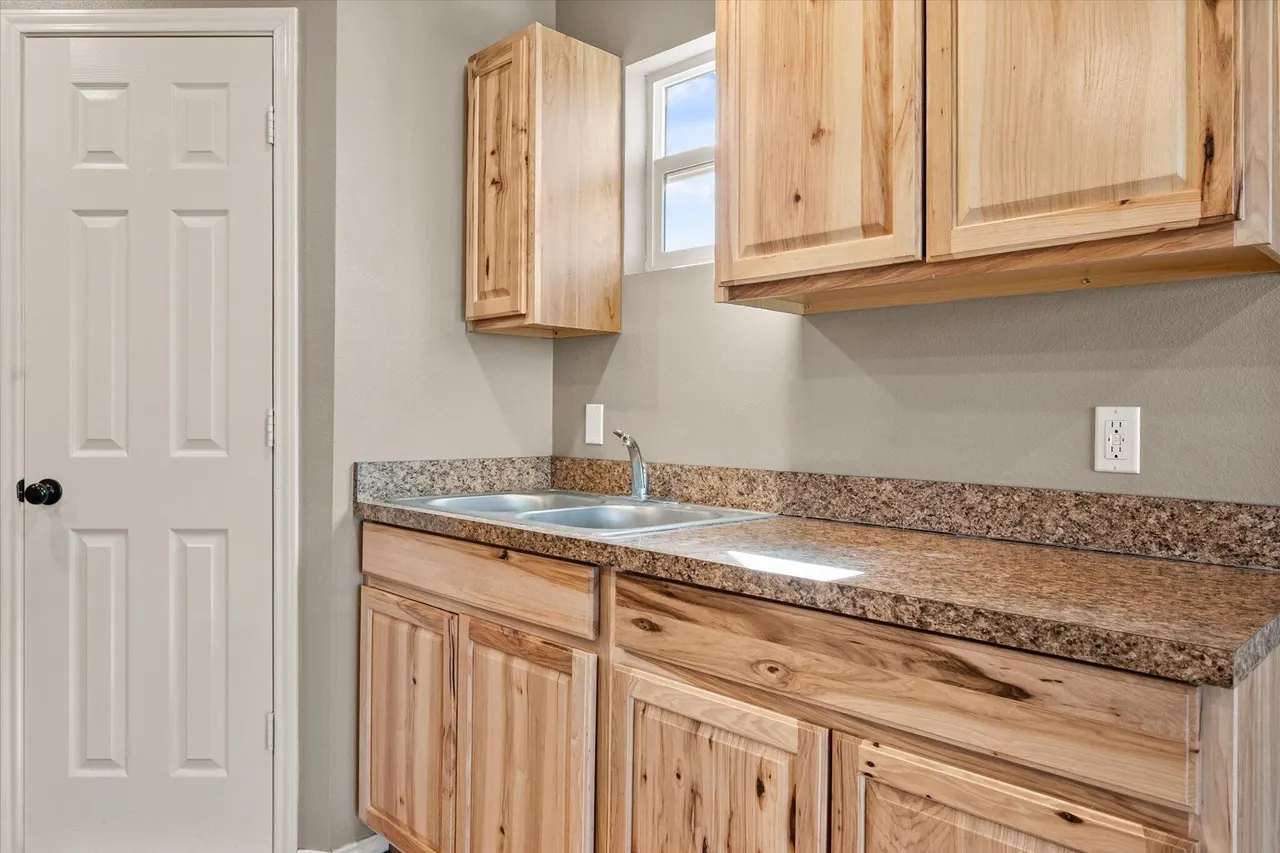 Photo 13 — 2311 Cedar Avenue, Lubbock, TX 79404