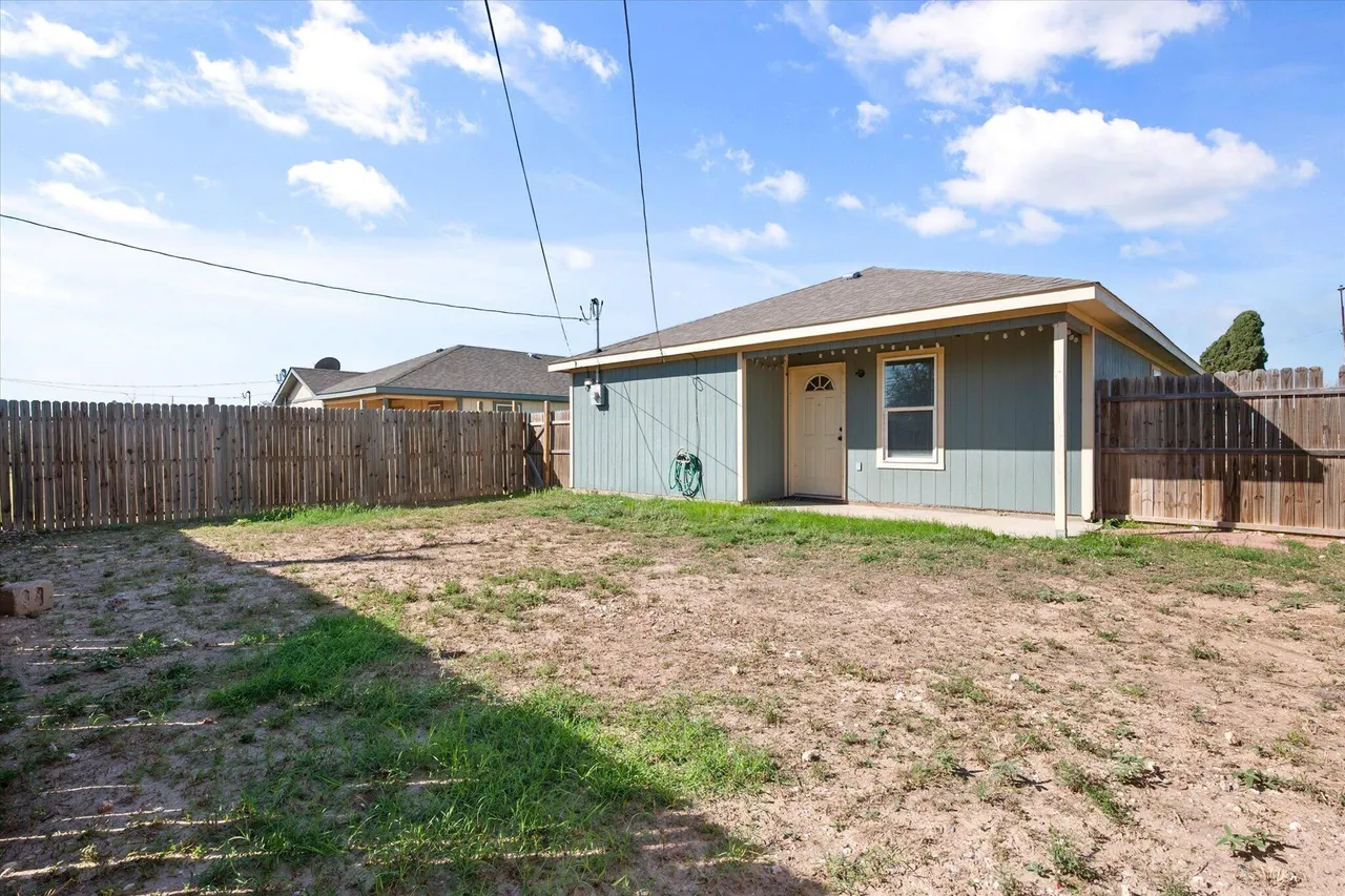 Photo 24 — 2311 Cedar Avenue, Lubbock, TX 79404