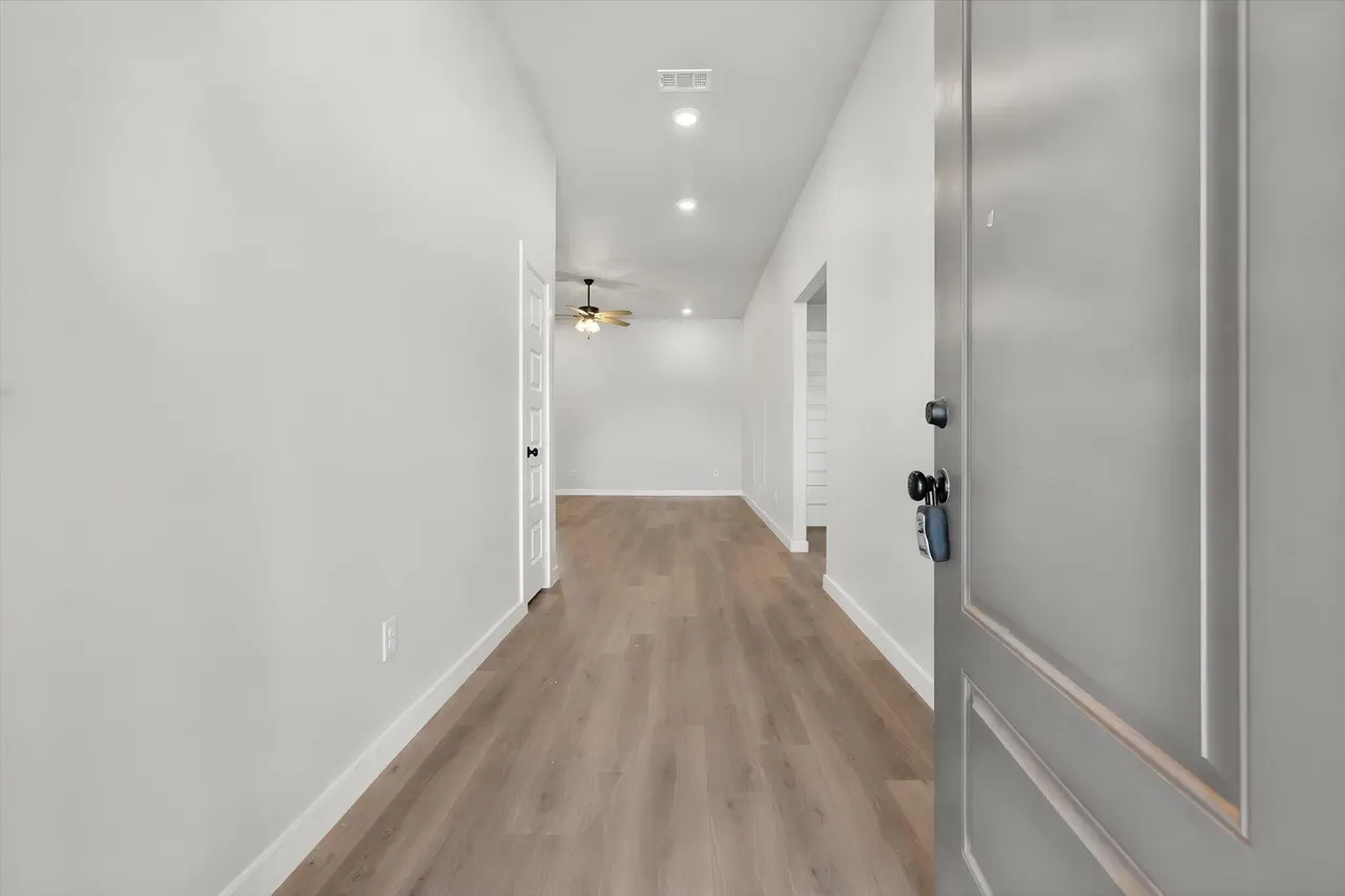 Photo 5 — 3522 Turner Avenue, Lubbock, TX 79407