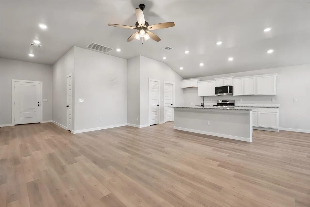 Photo 12 — 3522 Turner Avenue, Lubbock, TX 79407
