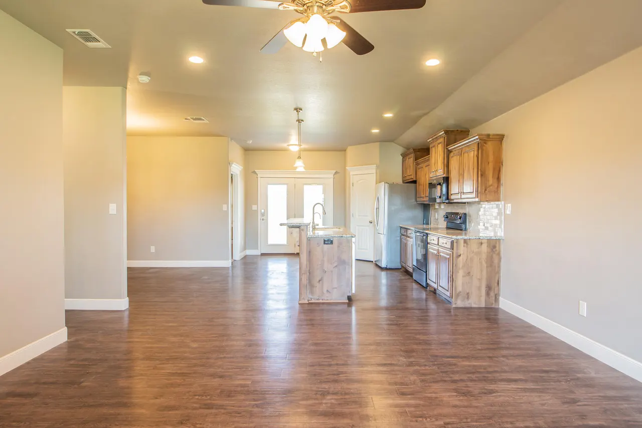 Photo 5 — 5010 Lehigh Street, Lubbock, TX 79416
