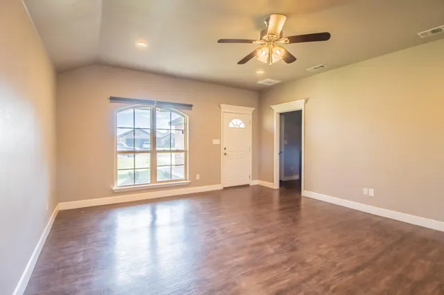 Photo 6 — 5010 Lehigh Street, Lubbock, TX 79416