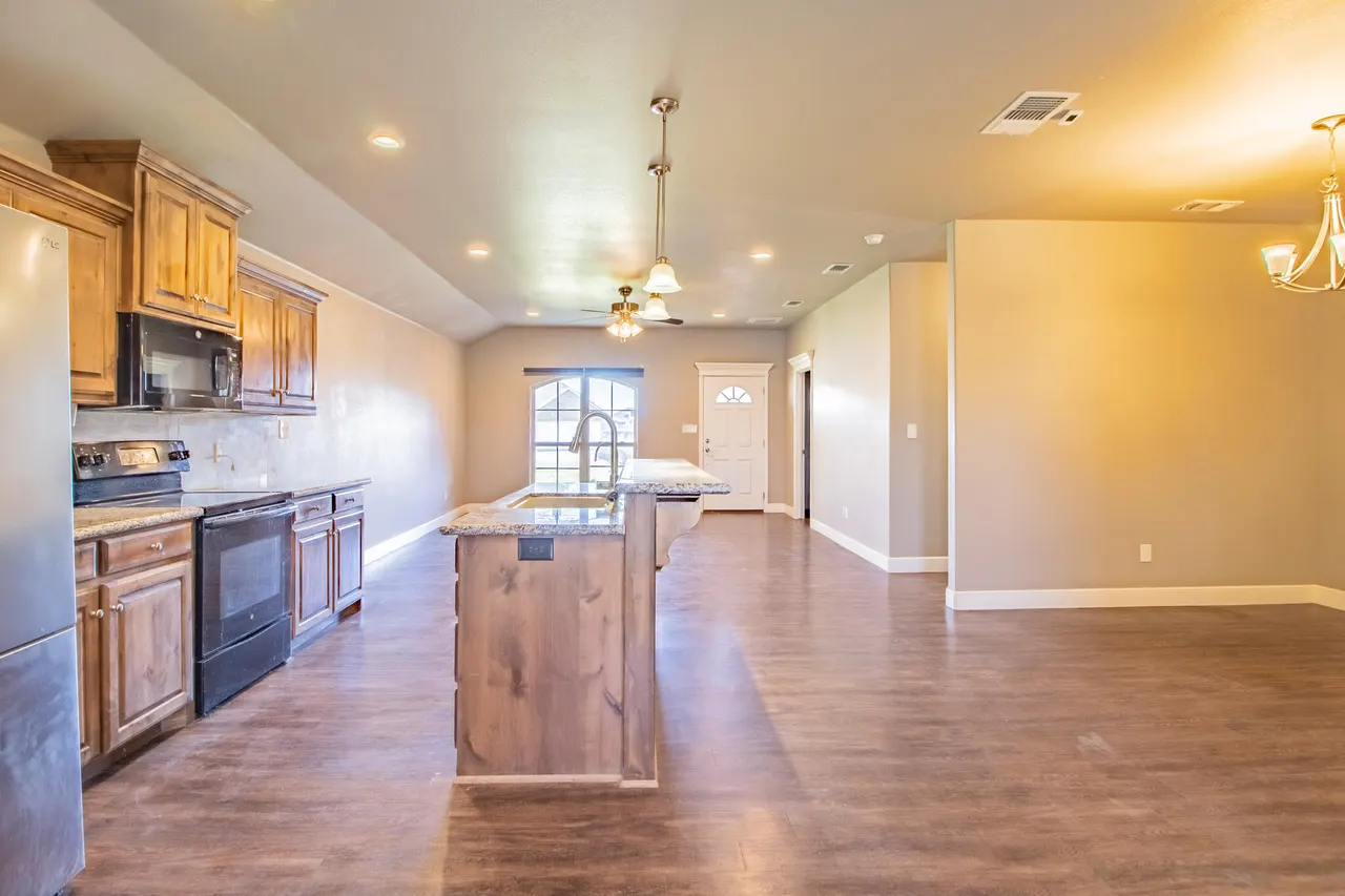Photo 12 — 5010 Lehigh Street, Lubbock, TX 79416