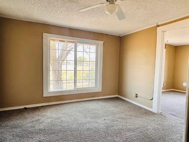 Photo 7 — 401 W Ross Street, Floydada, TX 79235