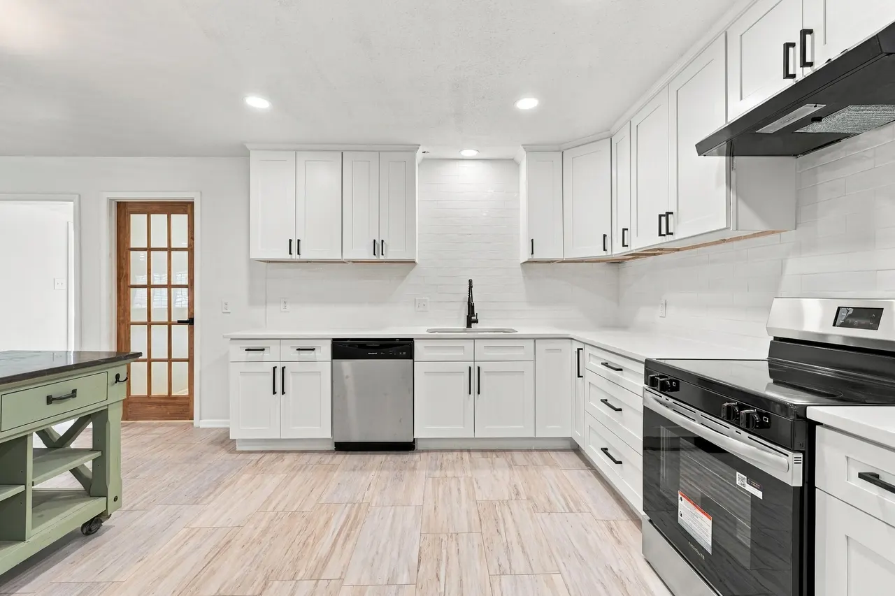 Photo 10 — 4907 17th Street, Lubbock, TX 79416