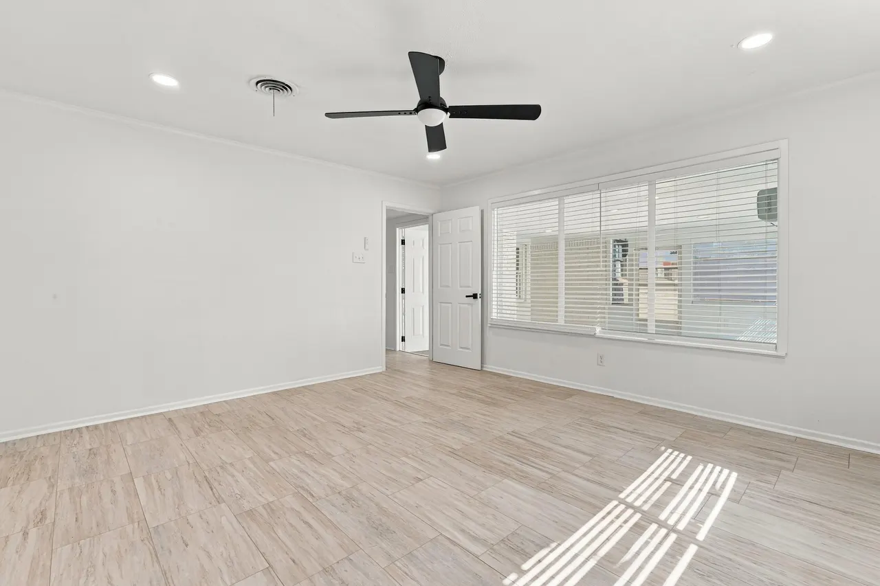 Photo 14 — 4907 17th Street, Lubbock, TX 79416