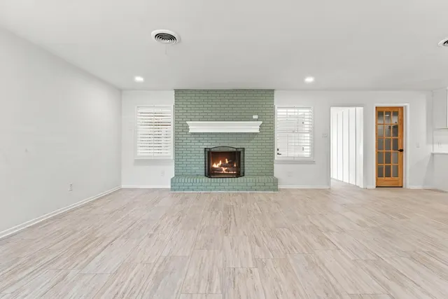 Photo 5 — 4907 17th Street, Lubbock, TX 79416