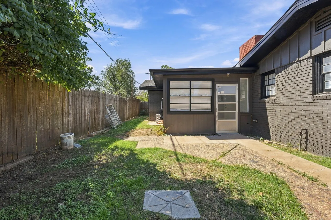 Photo 26 — 4907 17th Street, Lubbock, TX 79416