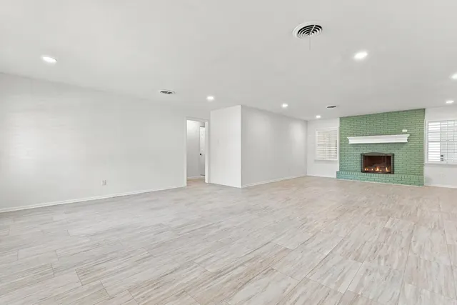 Photo 6 — 4907 17th Street, Lubbock, TX 79416