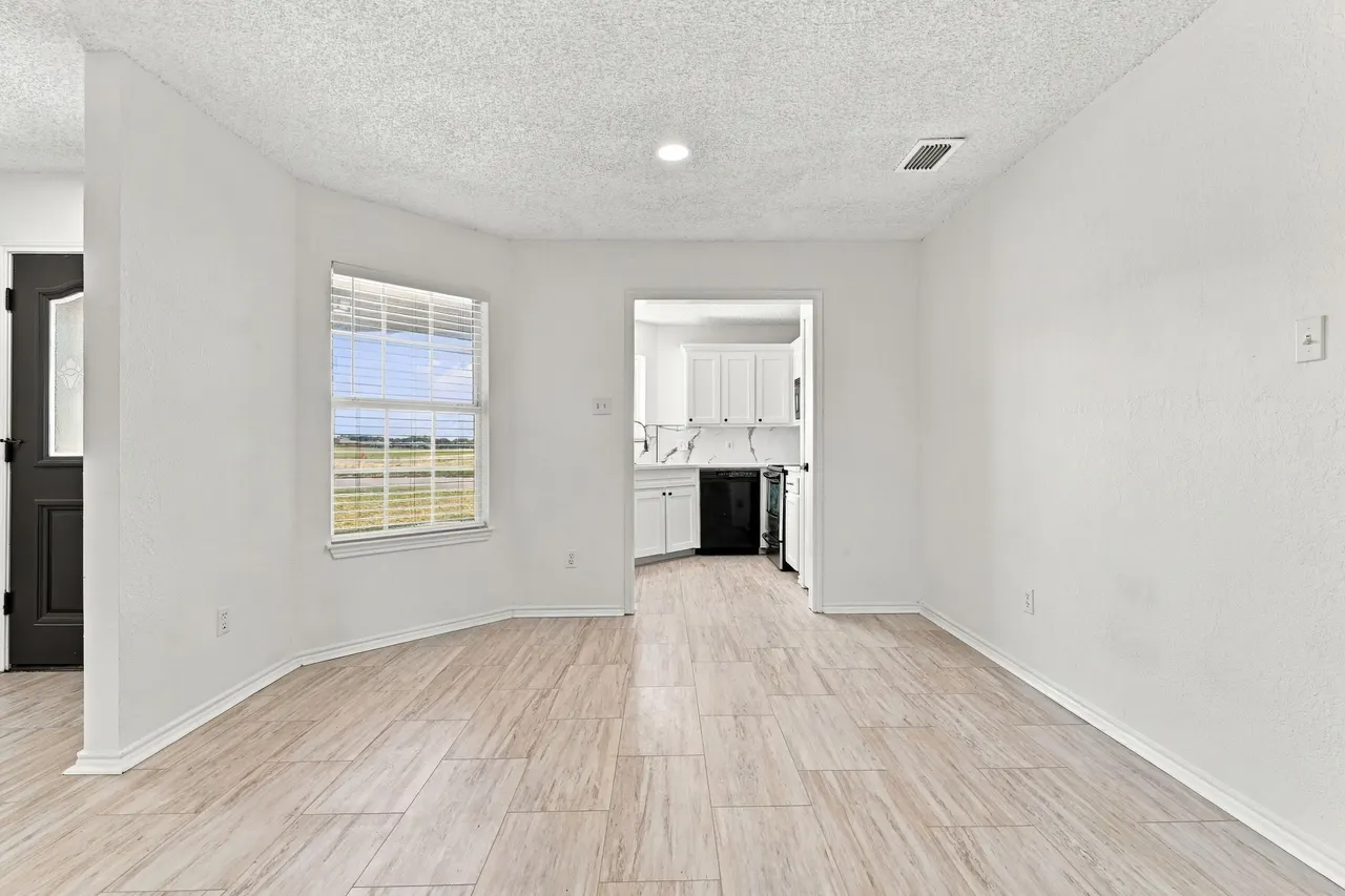 Photo 9 — 5724 Cornell Street, Lubbock, TX 79416