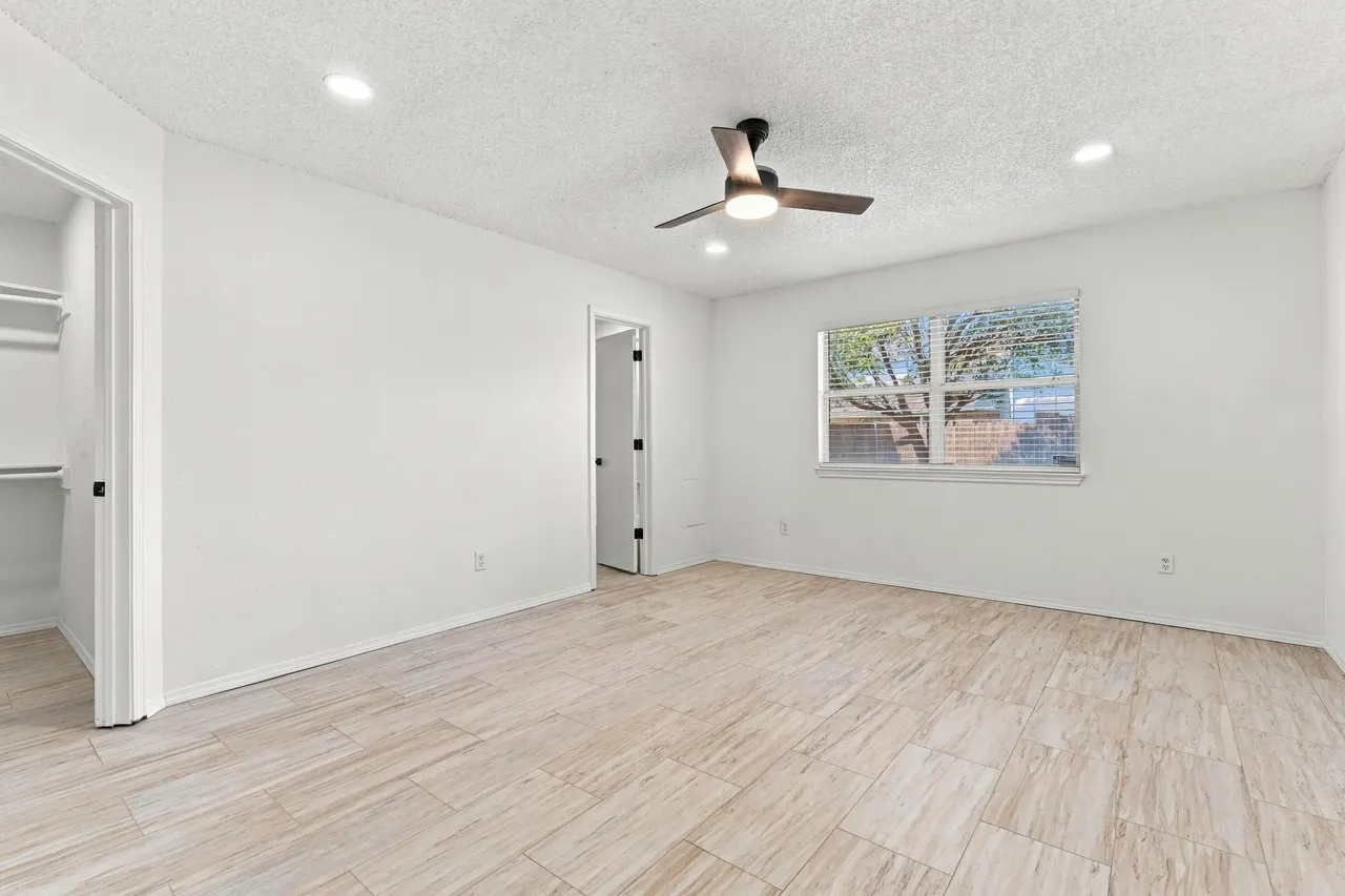 Photo 12 — 5724 Cornell Street, Lubbock, TX 79416