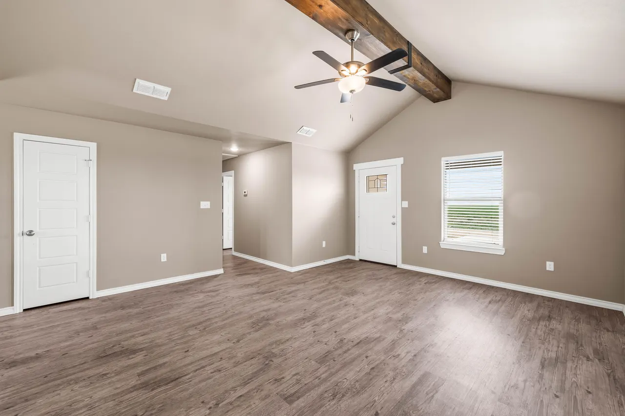 Photo 2 — 4212 E 63rd Street, Lubbock, TX 79403