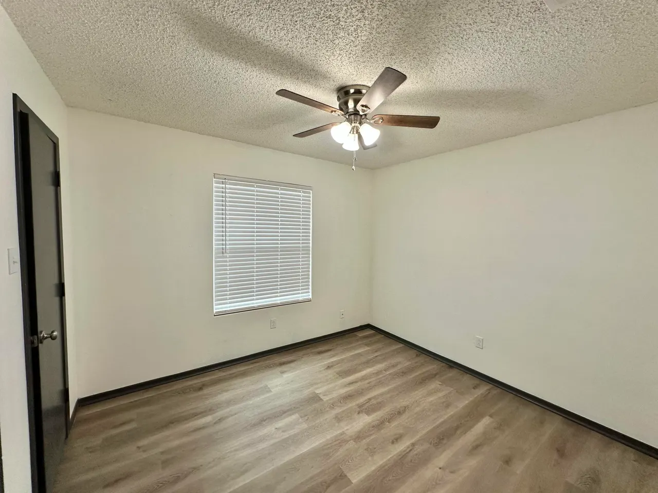 Photo 11 — 7410 Avenue W Unit A, Lubbock, TX 79423