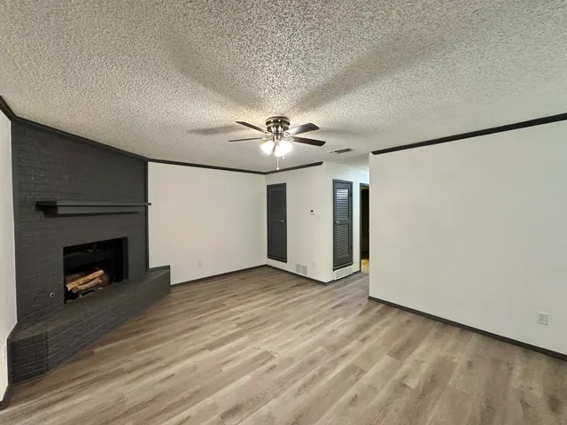 Photo 5 — 7410 Avenue W Unit A, Lubbock, TX 79423