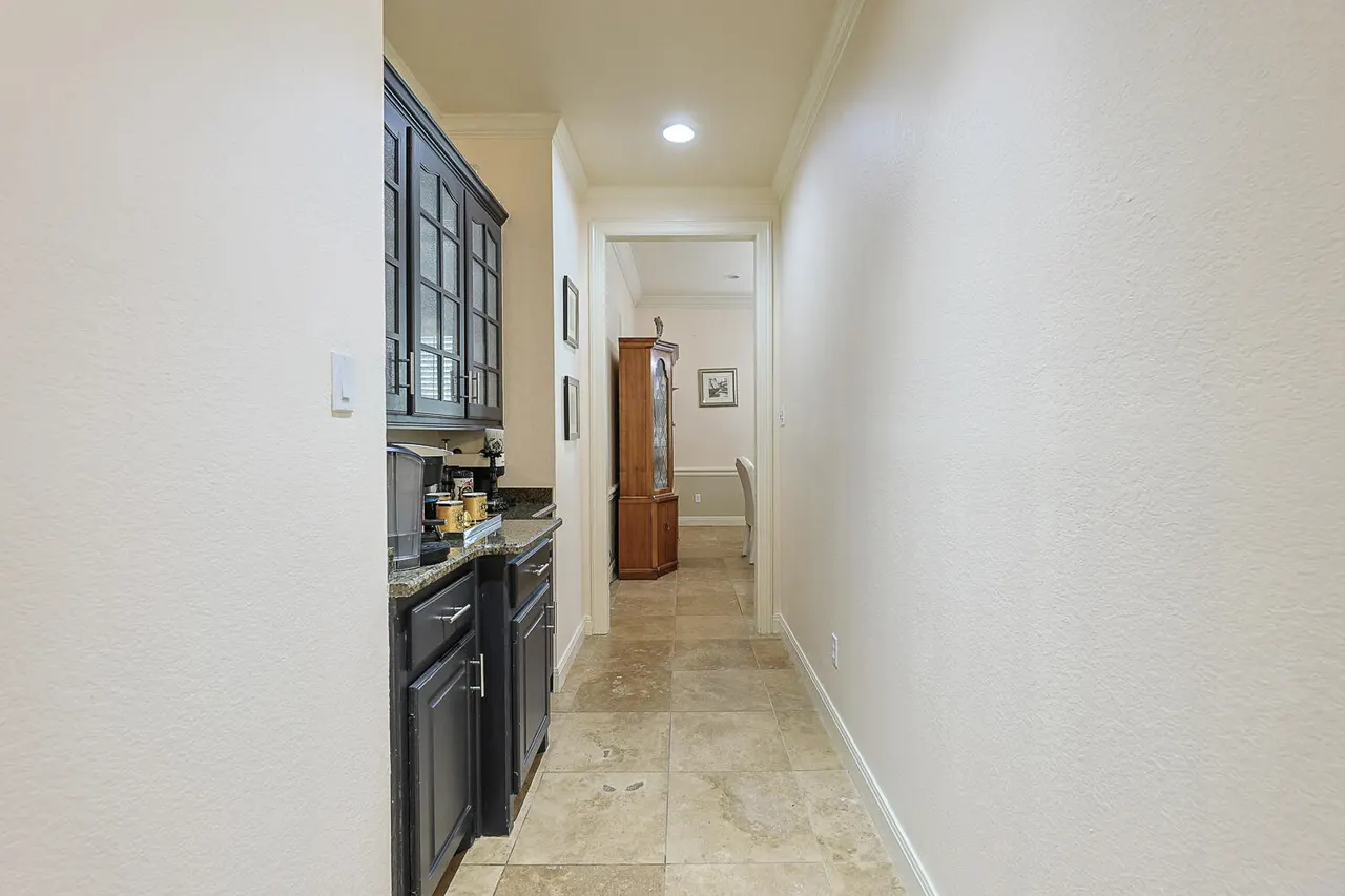Photo 13 — 4515 93rd Drive, Lubbock, TX 79424