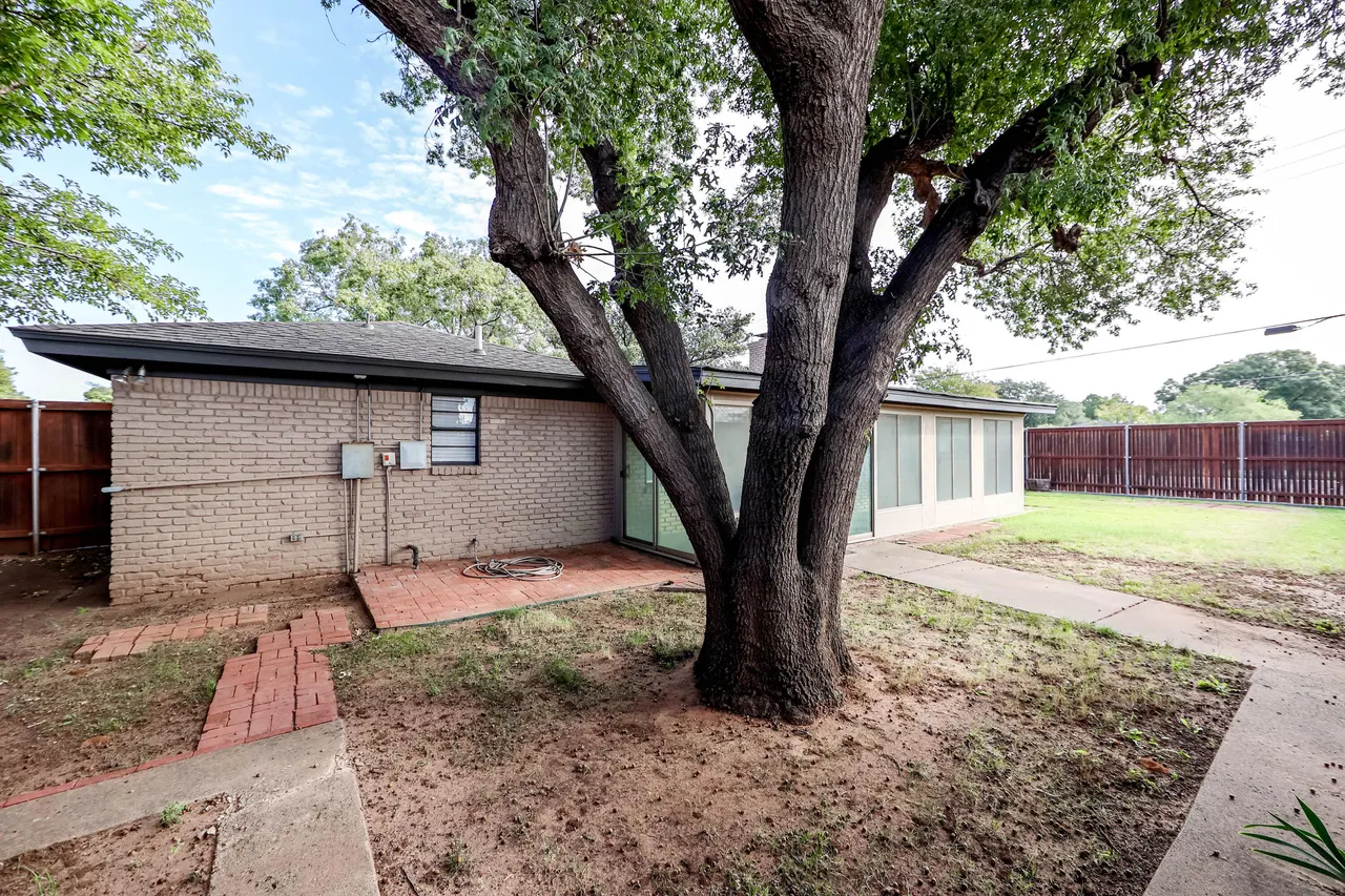 Photo 44 — 3401 76th Street, Lubbock, TX 79423