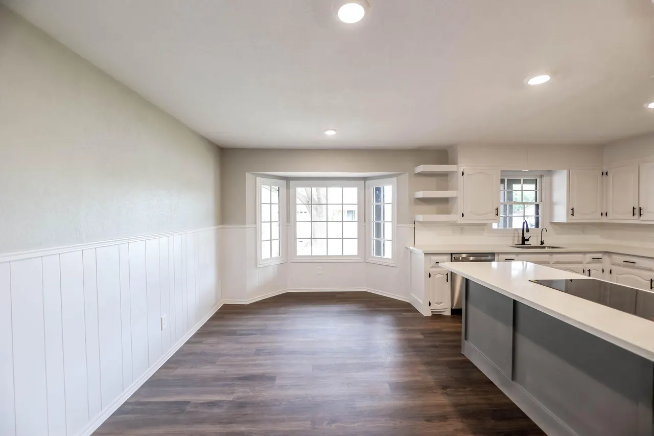 Photo 11 — 3401 76th Street, Lubbock, TX 79423