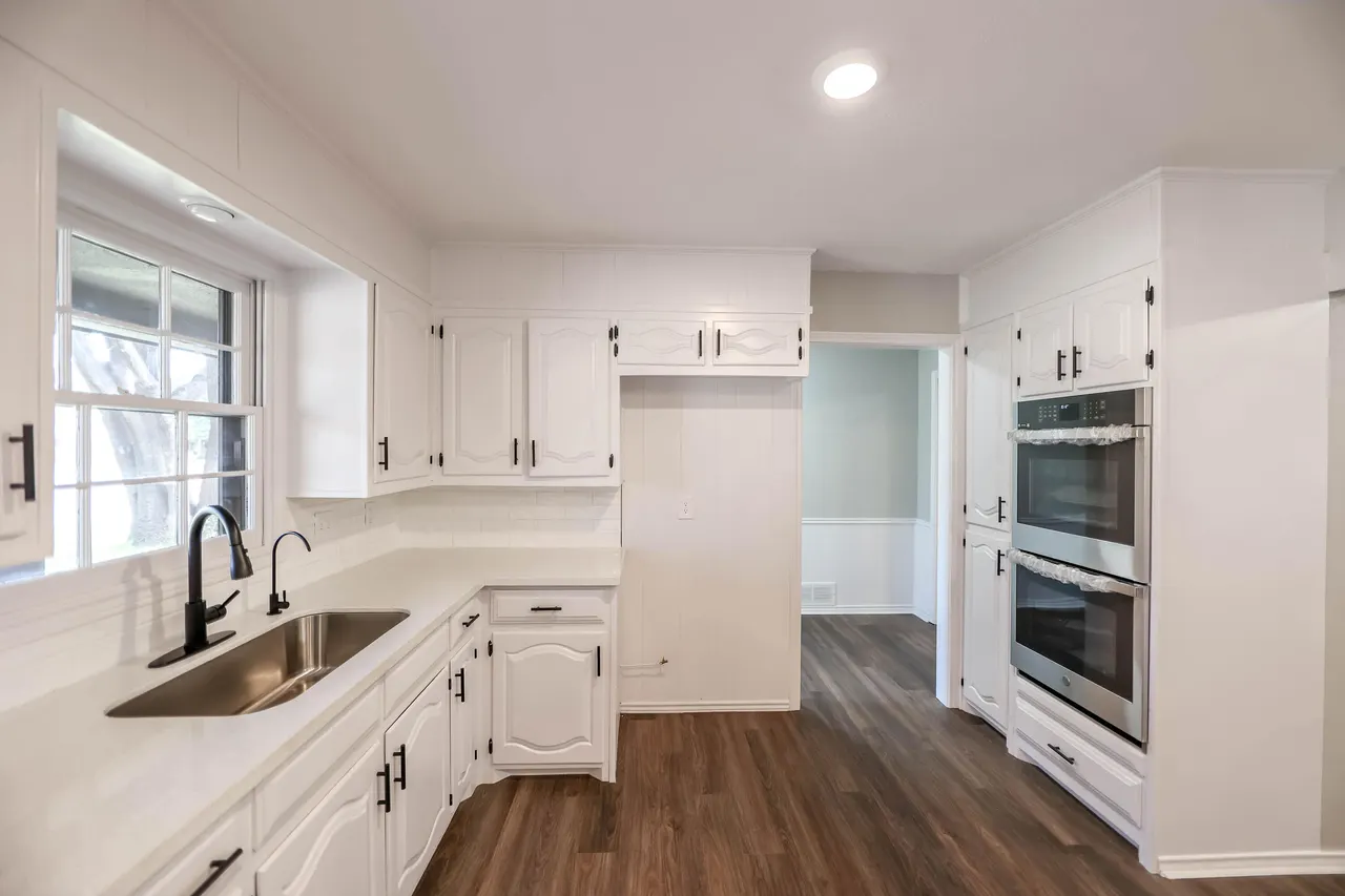Photo 12 — 3401 76th Street, Lubbock, TX 79423