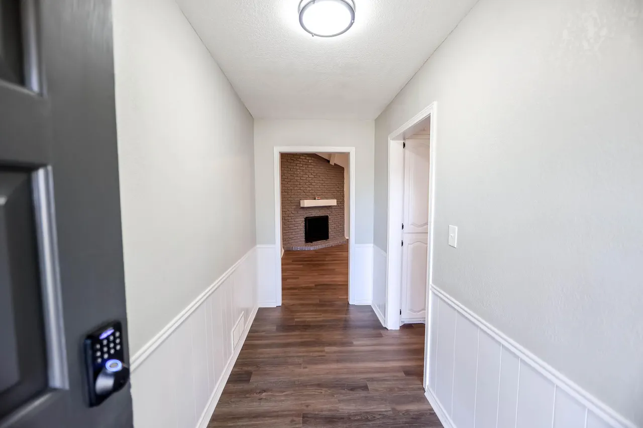 Photo 6 — 3401 76th Street, Lubbock, TX 79423