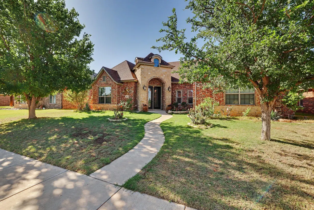 Photo 2 — 6311 77th Street, Lubbock, TX 79424