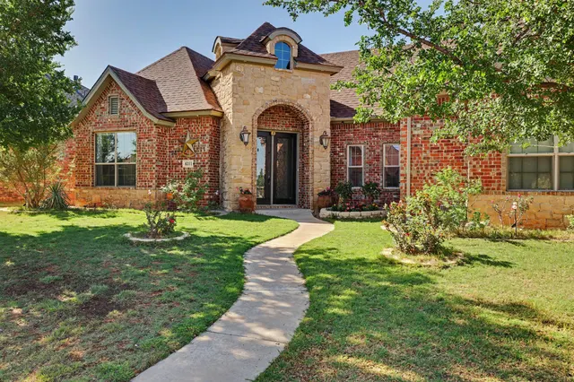 Photo 4 — 6311 77th Street, Lubbock, TX 79424
