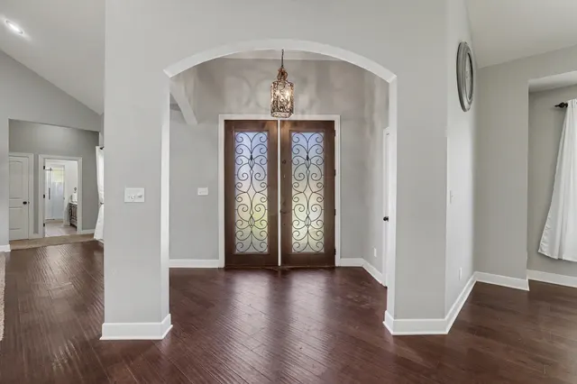 Photo 8 — 6311 77th Street, Lubbock, TX 79424