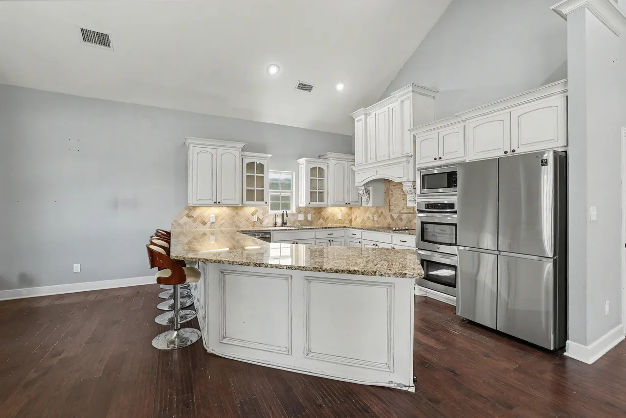 Photo 11 — 6311 77th Street, Lubbock, TX 79424