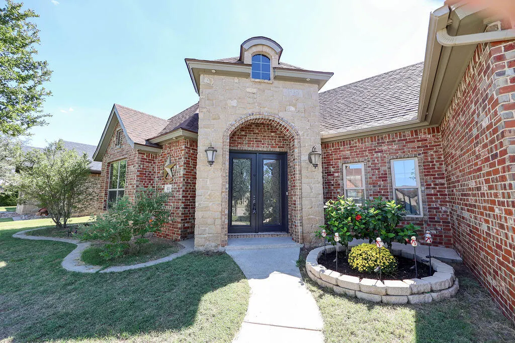 Photo 6 — 6311 77th Street, Lubbock, TX 79424