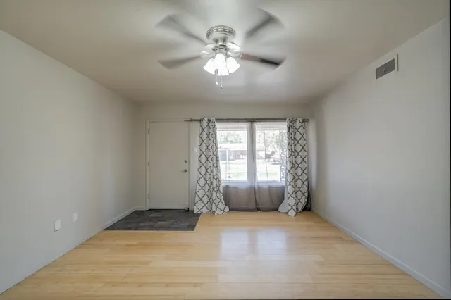 Photo 6 — 2813 63rd Street, Lubbock, TX 79413