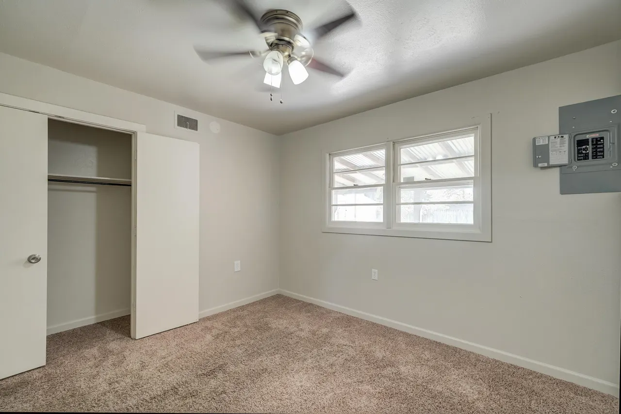 Photo 11 — 2813 63rd Street, Lubbock, TX 79413