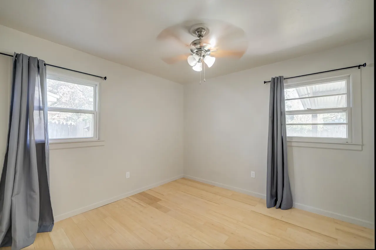 Photo 12 — 2813 63rd Street, Lubbock, TX 79413