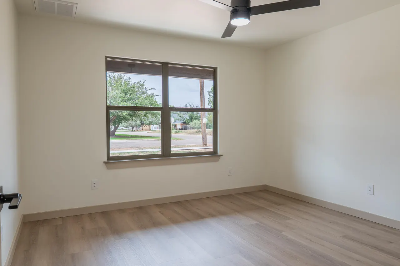 Photo 18 — 2028 N 5th Street, Tahoka, TX 79373