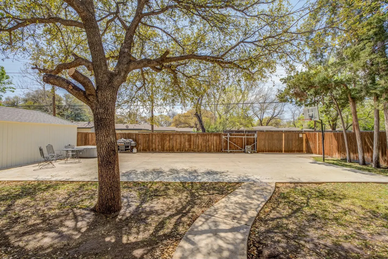 Photo 47 — 3219 22nd Street, Lubbock, TX 79410