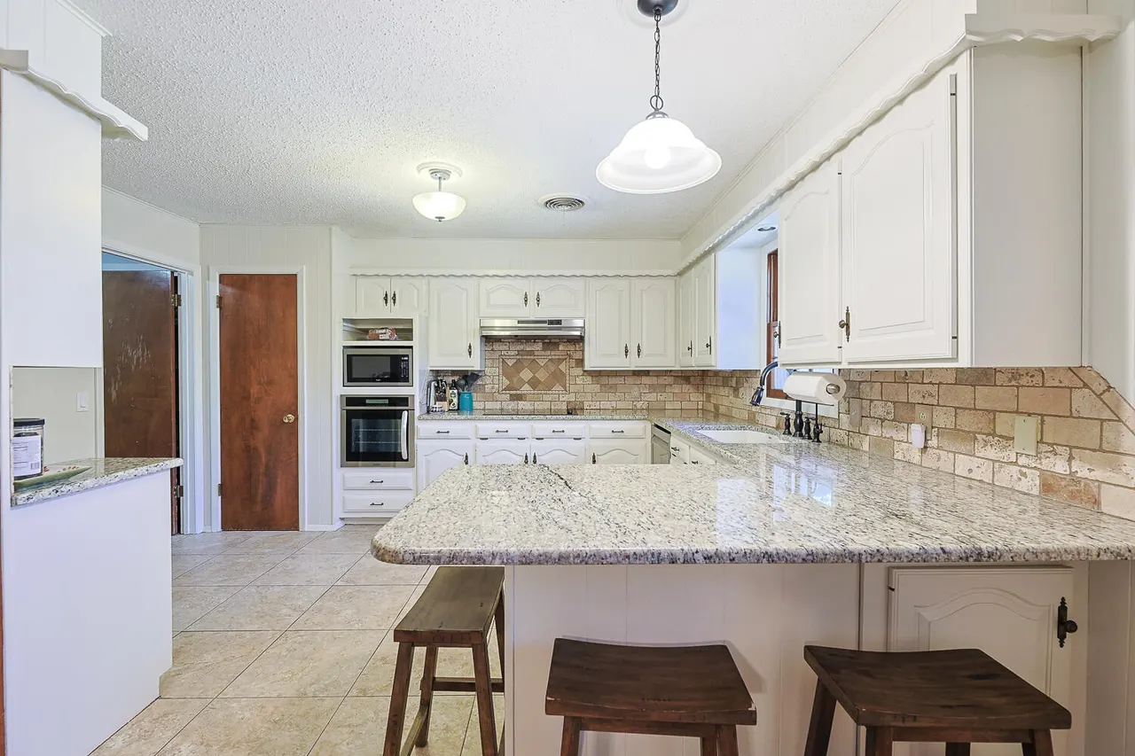 Photo 27 — 3810 56th Street, Lubbock, TX 79413