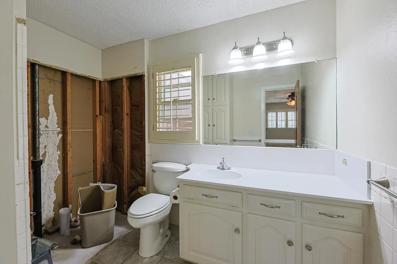 Photo 48 — 3810 56th Street, Lubbock, TX 79413