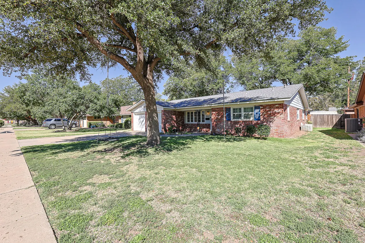 Photo 6 — 3810 56th Street, Lubbock, TX 79413