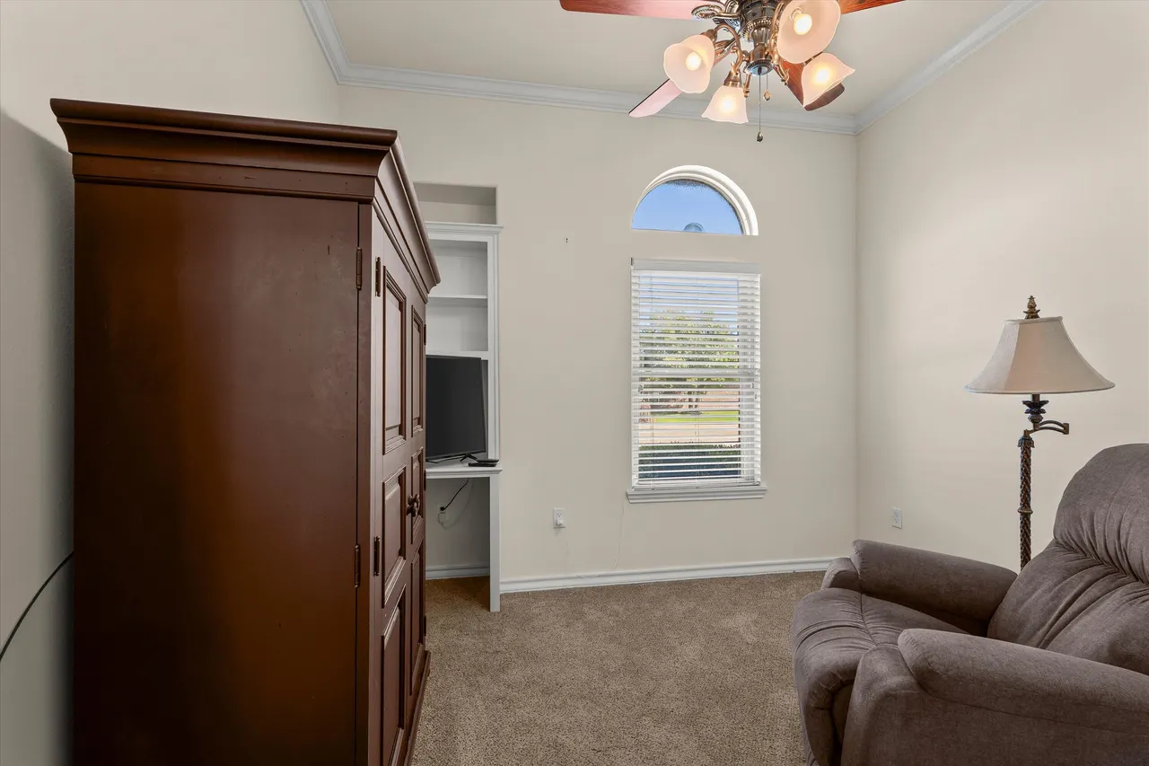 Photo 19 — 114 Indiana Avenue, Levelland, TX 79336