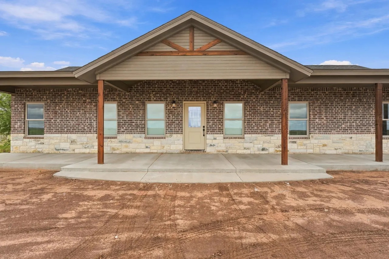 Photo 3 — 16622 N County Road 1200, Shallowater, TX 79363