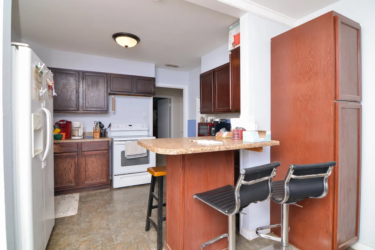 Photo 7 — 4814 42nd Street, Lubbock, TX 79414