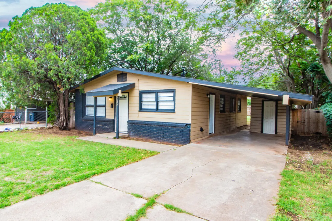 Photo 2 — 5105 39th Street, Lubbock, TX 79414