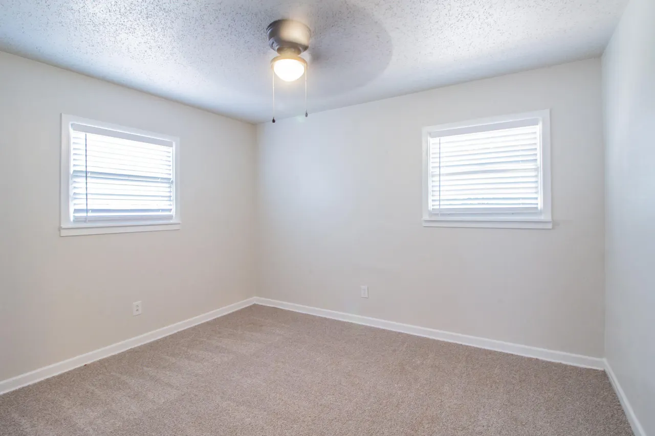 Photo 12 — 5105 39th Street, Lubbock, TX 79414