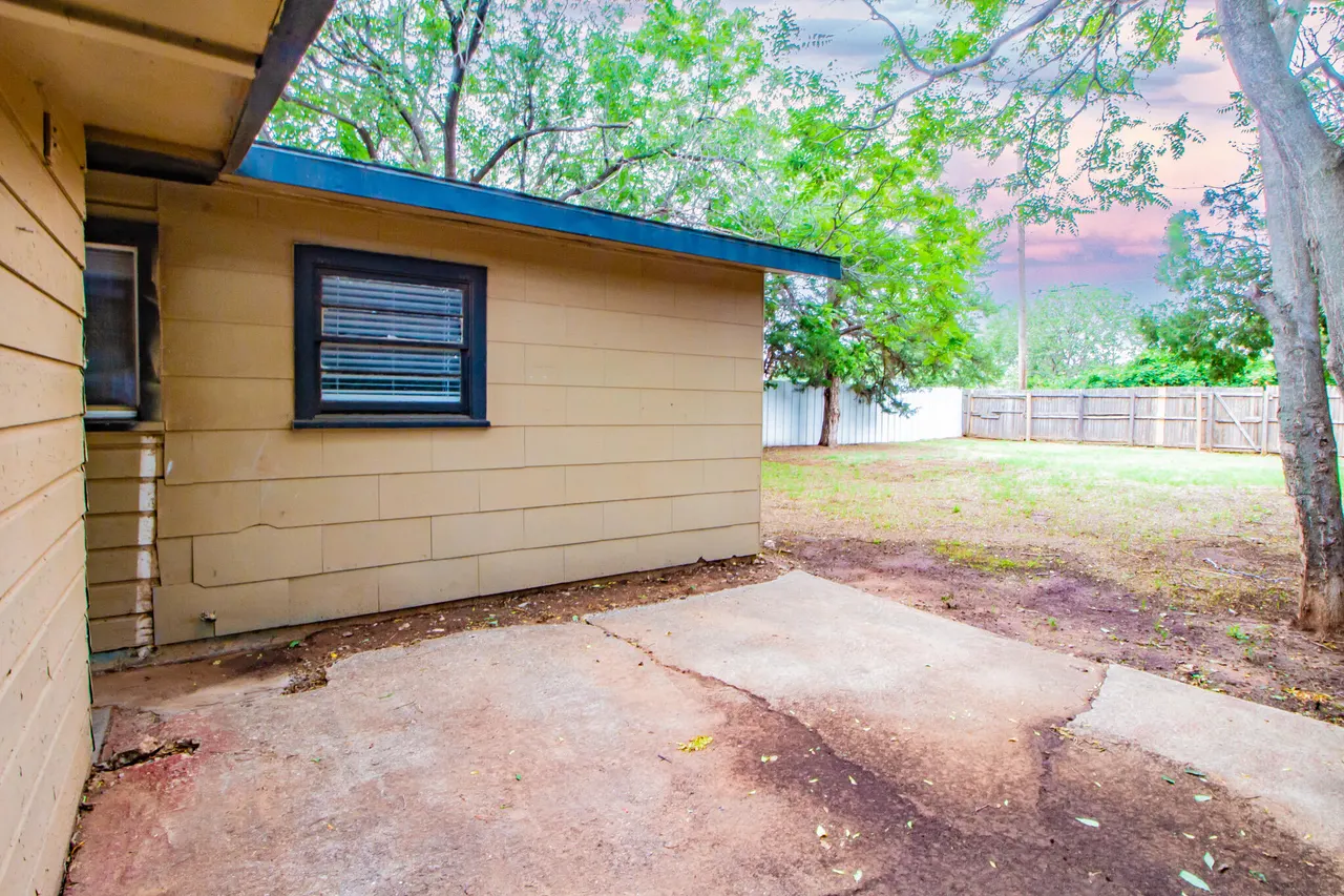 Photo 15 — 5105 39th Street, Lubbock, TX 79414